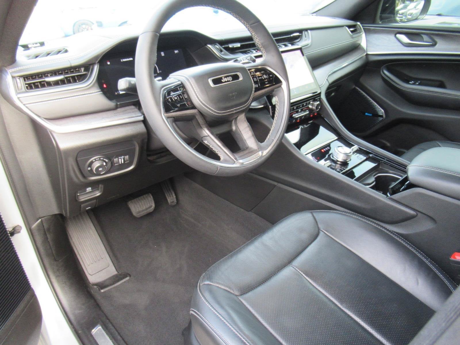 2024 Jeep Grand Cherokee L Overland 4x4