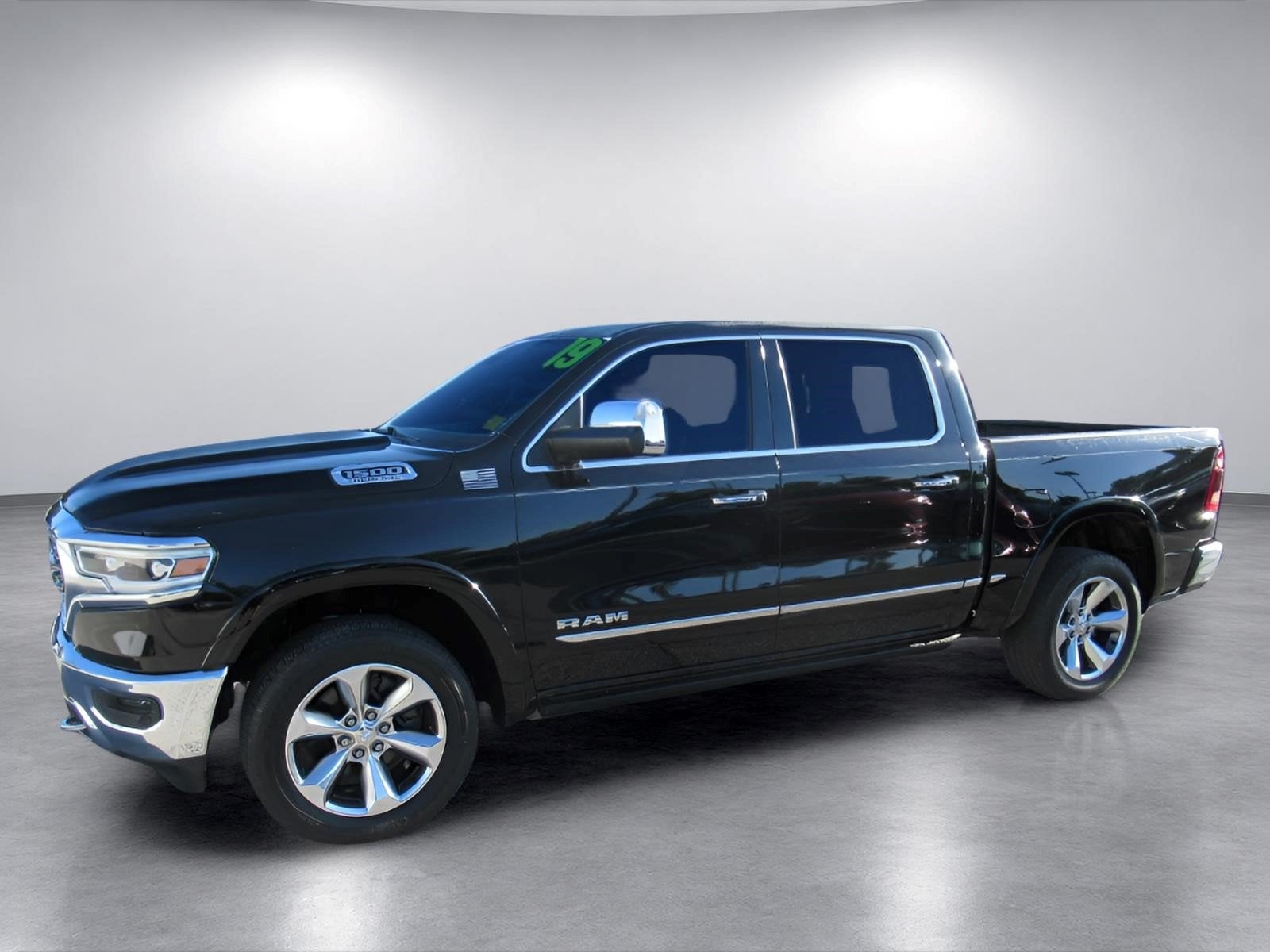 2019 RAM 1500 Limited Crew Cab 4x2 5'7' Box