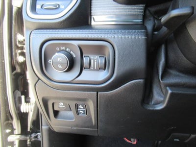 2019 RAM 1500 Limited Crew Cab 4x2 5'7' Box
