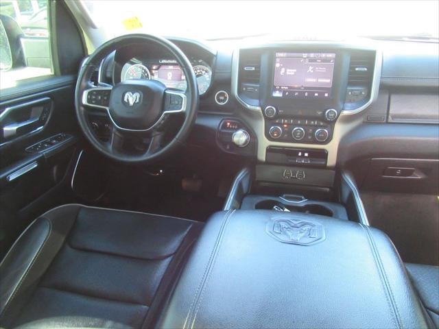 2022 RAM 1500 Laramie Crew Cab 4x2 5'7' Box