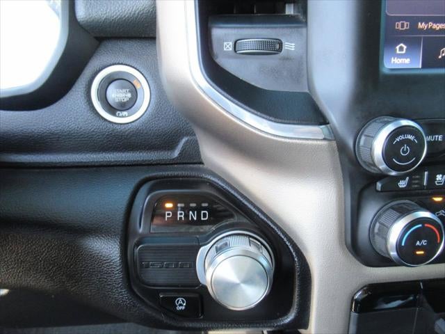 2022 RAM 1500 Laramie Crew Cab 4x2 5'7' Box