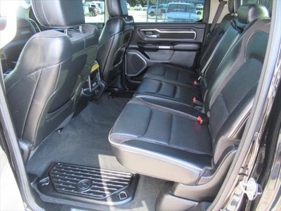 2022 RAM 1500 Laramie Crew Cab 4x2 5'7' Box