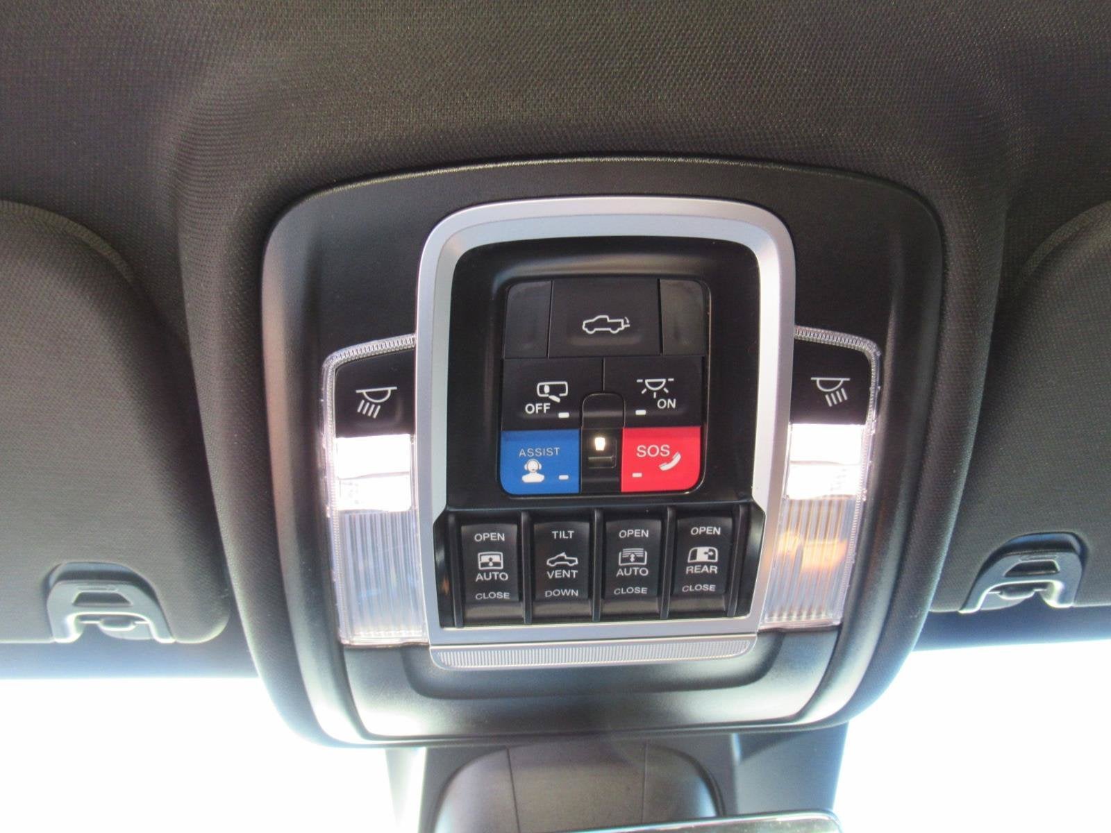 2022 RAM 1500 Limited Longhorn Crew Cab 4x4 5'7' Box