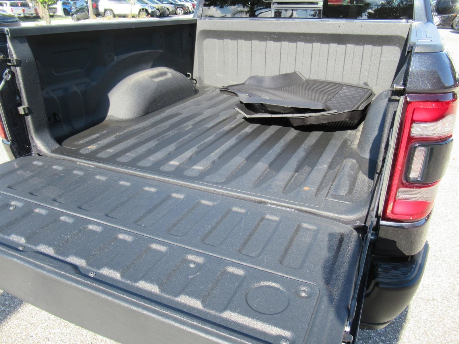 2020 RAM 1500 Rebel Crew Cab 4x4 5'7' Box