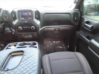 2024 Chevrolet Silverado 1500 2WD Crew Cab Short Bed Custom