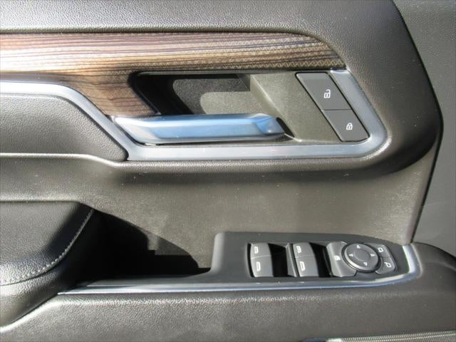 2023 Chevrolet Silverado 1500 2WD Crew Cab Short Bed RST
