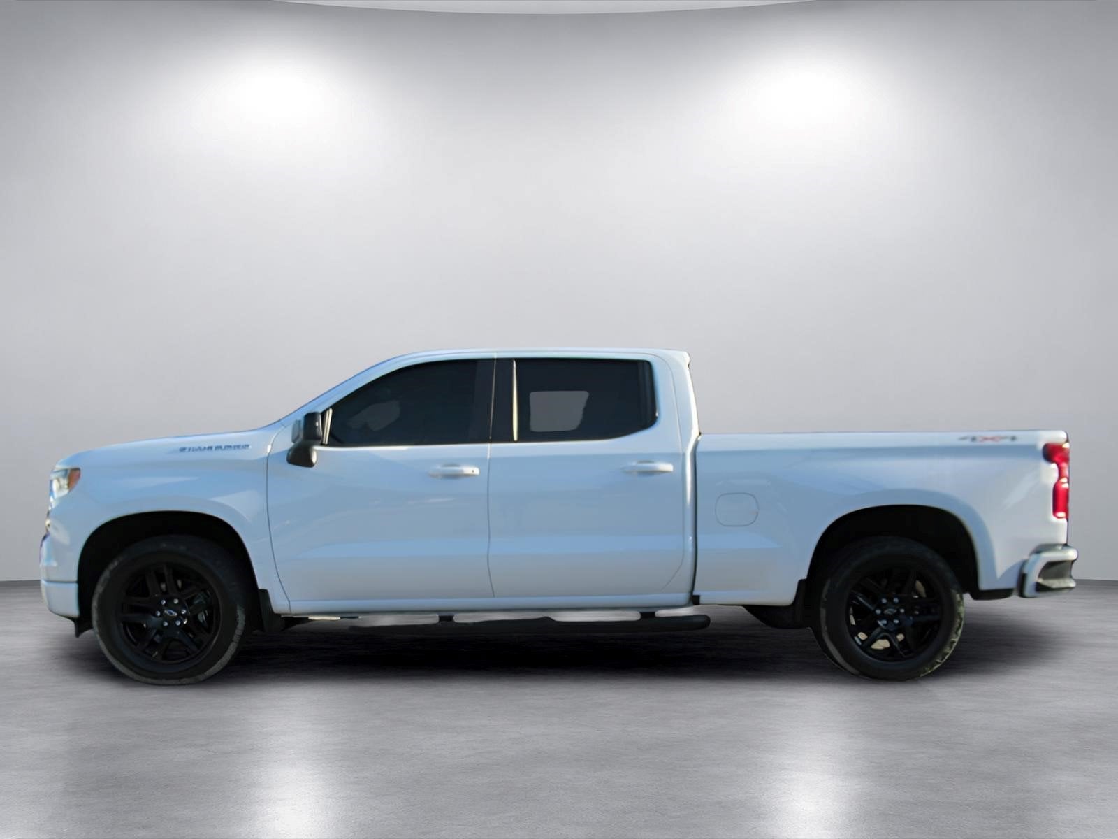 2024 Chevrolet Silverado 1500 4WD Crew Cab Standard Bed RST