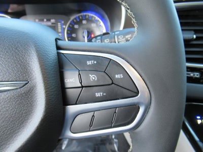 2024 Chrysler Voyager LX