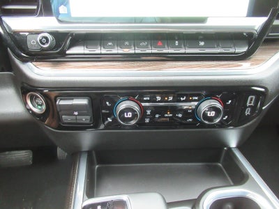 2024 Chevrolet Silverado 1500 4WD Crew Cab Short Bed RST