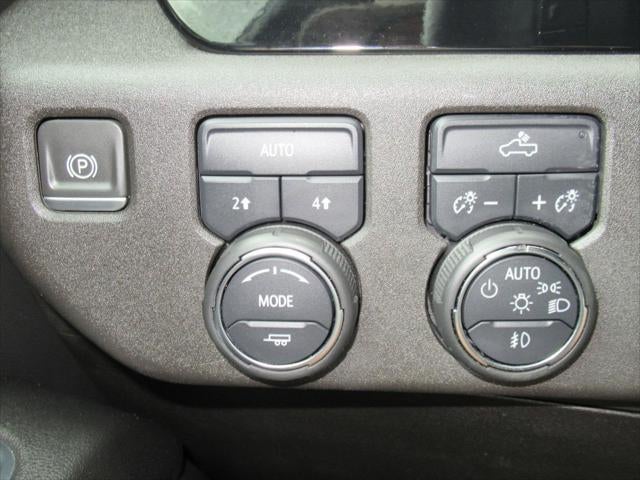 2024 Chevrolet Silverado 1500 4WD Crew Cab Short Bed RST
