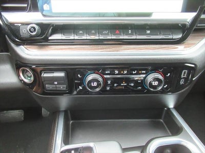2024 Chevrolet Silverado 1500 4WD Crew Cab Short Bed RST
