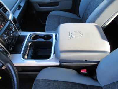 2017 RAM 1500 Big Horn Crew Cab 4x4 5'7' Box