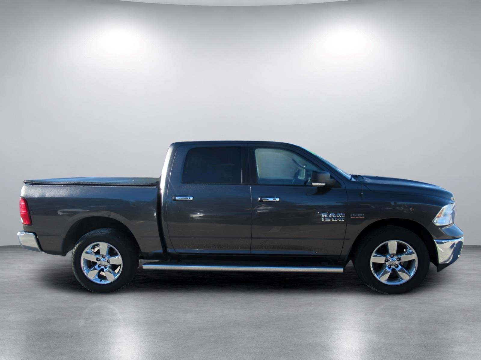 2017 RAM 1500 Big Horn Crew Cab 4x4 5'7' Box