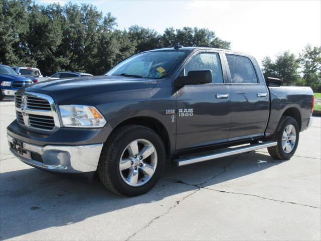 2017 RAM 1500 Big Horn Crew Cab 4x4 5'7' Box