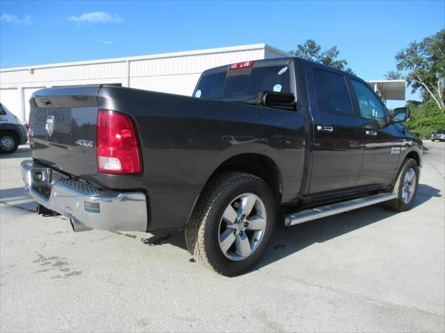 2017 RAM 1500 Big Horn Crew Cab 4x4 5'7' Box