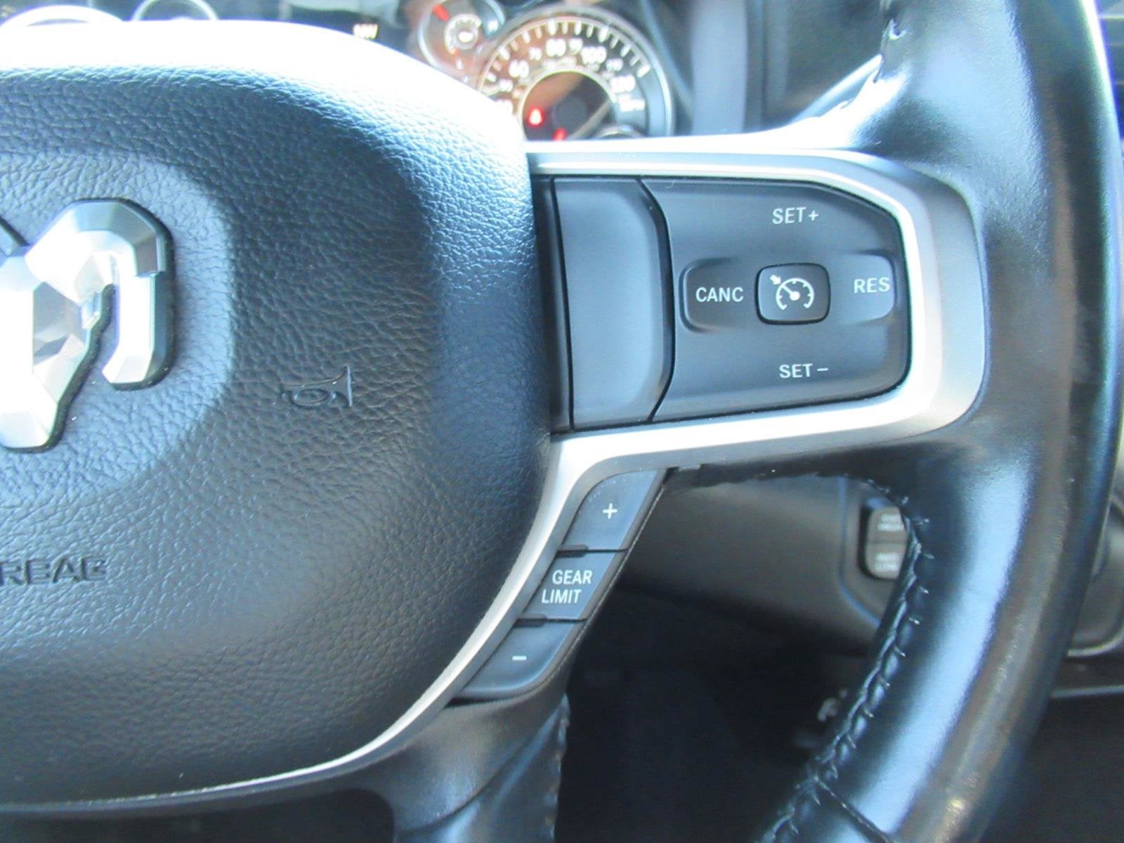 2024 RAM 2500 Big Horn Crew Cab 4x4 8' Box