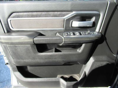 2024 RAM 2500 Big Horn Crew Cab 4x4 8' Box